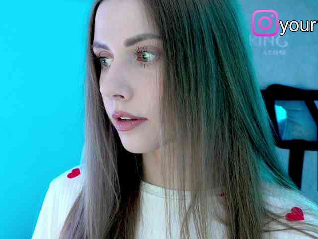 VikkiExtraCheese