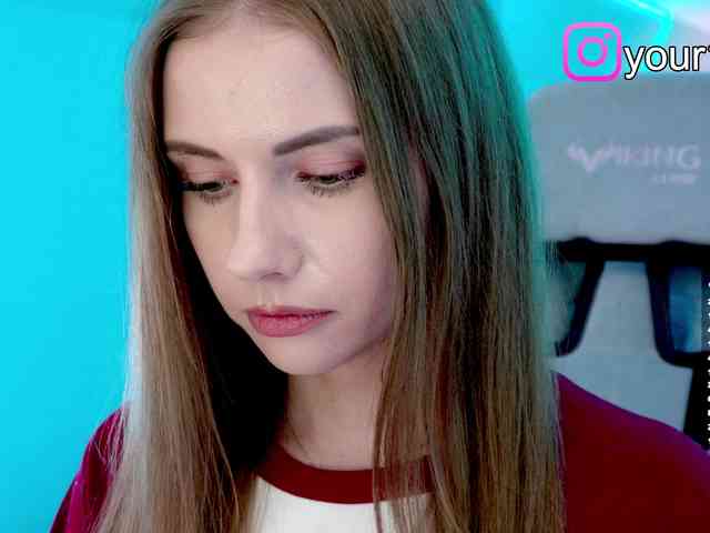 VikkiExtraCheese webcam