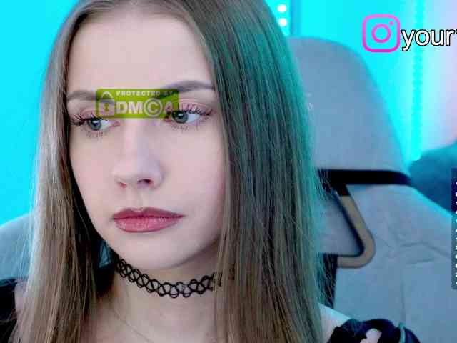 VikkiExtraCheese webcam