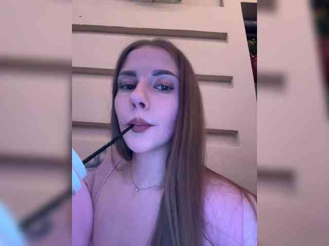 VikkiExtraCheese