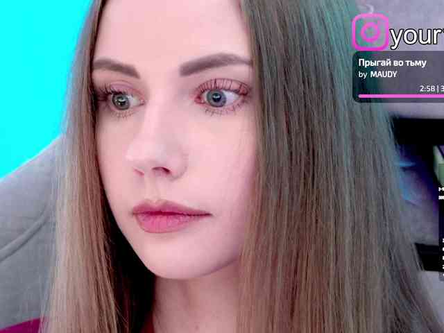 VikkiExtraCheese webcam