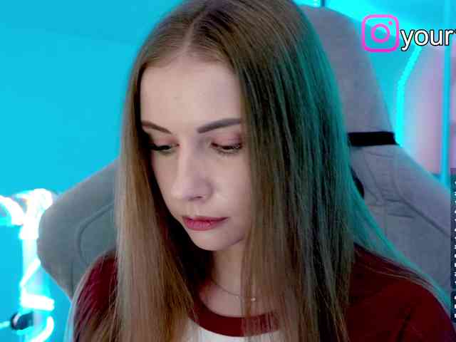 VikkiExtraCheese webcam