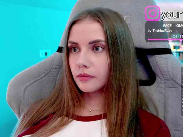 VikkiExtraCheese webcam
