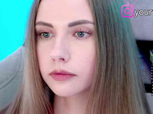 VikkiExtraCheese webcam
