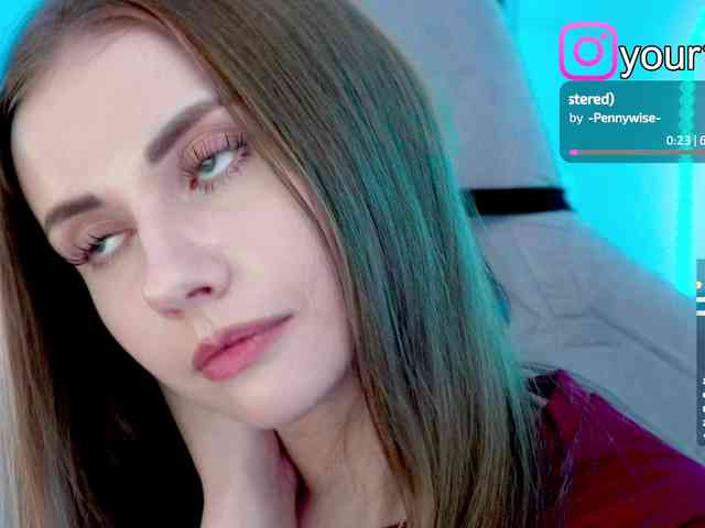 VikkiExtraCheese webcam