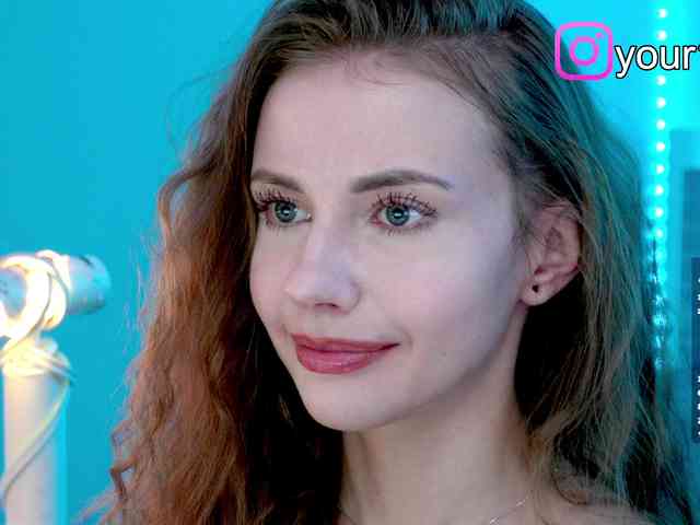 VikkiExtraCheese webcam