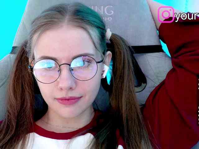 VikkiExtraCheese