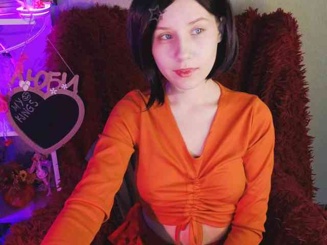 plushsara webcam