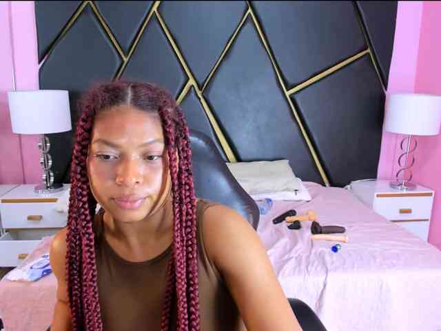 NaomiSmiths webcam