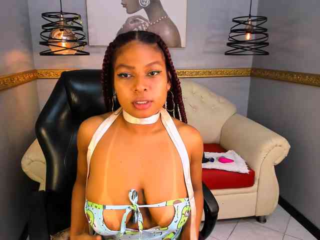 NaomiSmiths webcam