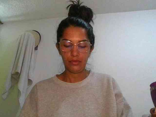 JuanaBrunette webcam