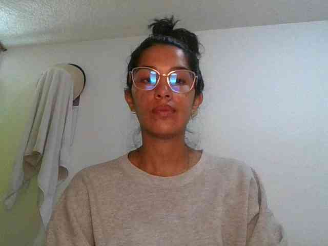 JuanaBrunette webcam