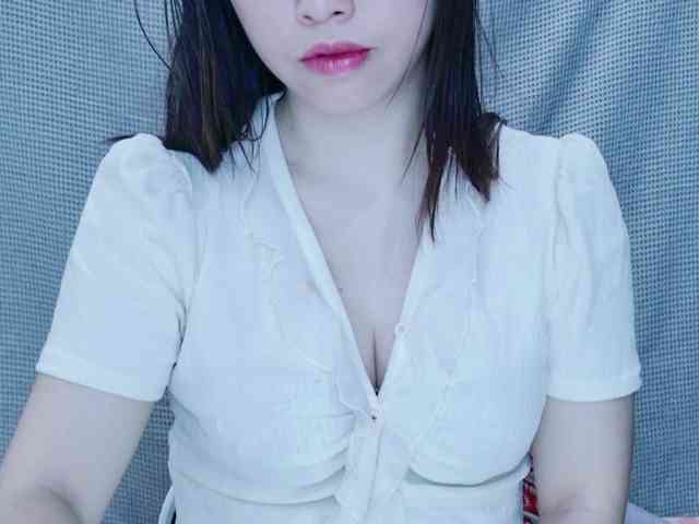 kiki-001 webcam