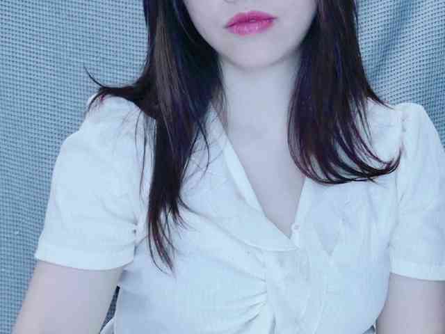 kiki-001 webcam