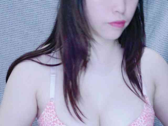 kiki-001 webcam