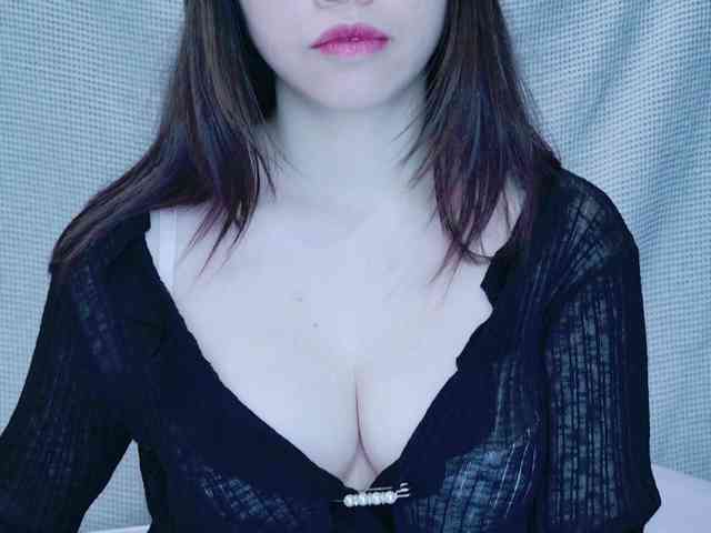 kiki-001 webcam