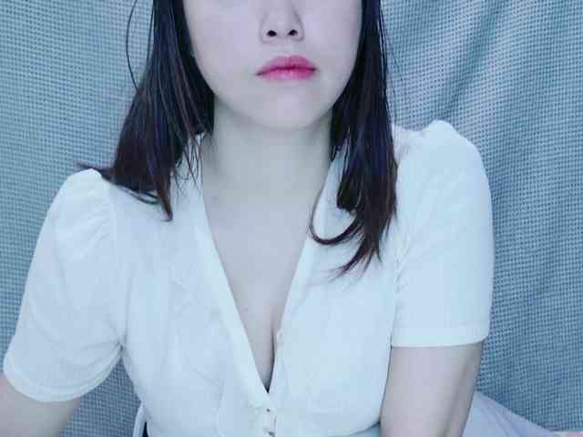 kiki-001 webcam