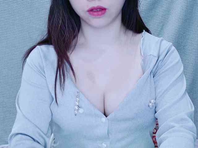 kiki-001 webcam