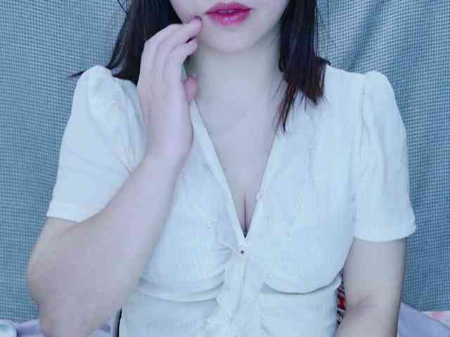 kiki-001 webcam