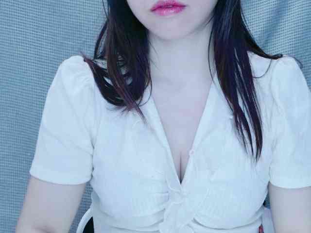 kiki-001 webcam