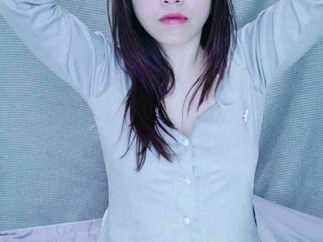 kiki-001 webcam