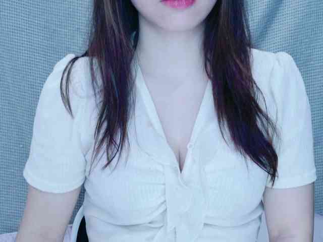 kiki-001 webcam