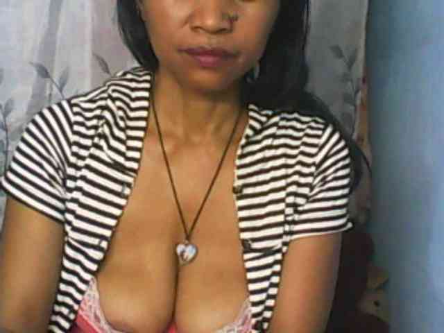 Cute0403 webcam