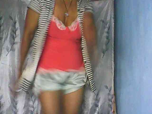 Cute0403 webcam