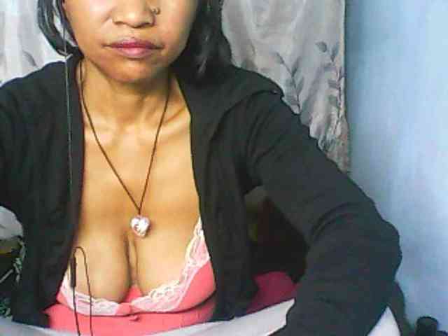 Cute0403 webcam
