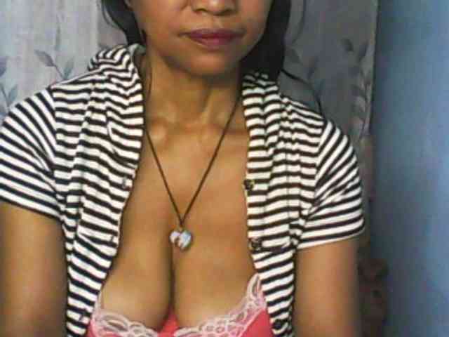 Cute0403 webcam