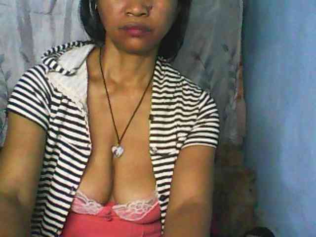 Cute0403 webcam