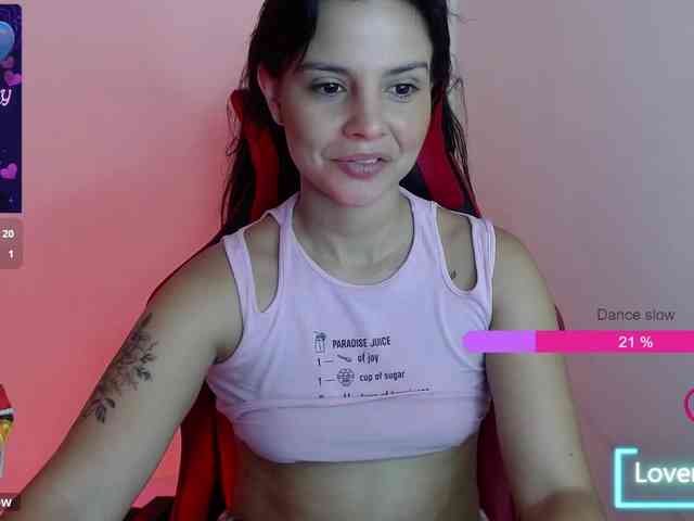 MiaRobinn webcam