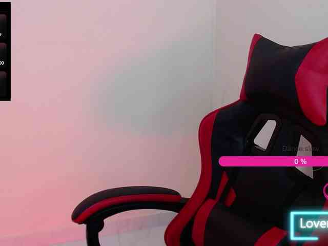 MiaRobinn webcam