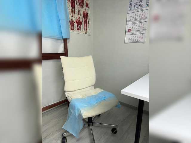 Entra en el chat con el modelo DokTor_Ada DokTor_Ada