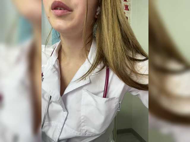 Entra en el chat con el modelo DokTor_Ada DokTor_Ada