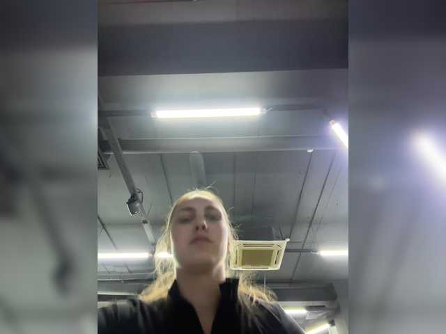 Entrez le videochat erotique avec le
modèle DokTor_Ada DokTor_Ada