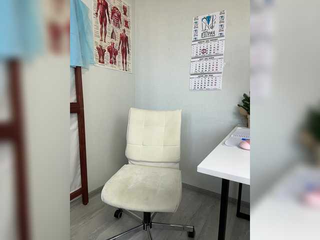 Vai a chattare su DokTor_Ada DokTor_Ada