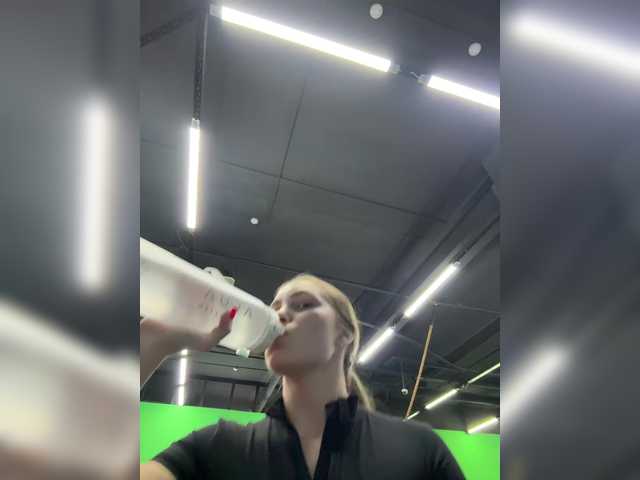 Entra en el chat con el modelo DokTor_Ada DokTor_Ada