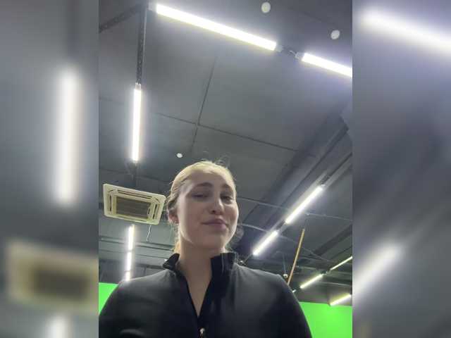 Entrez le videochat erotique avec le
modèle DokTor_Ada DokTor_Ada