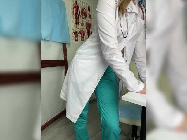 Entra en el chat con el modelo DokTor_Ada DokTor_Ada