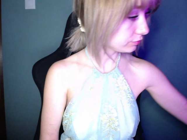 LuciaLovely webcam