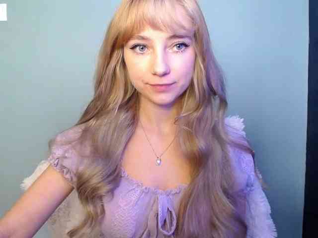 LuciaLovely webcam