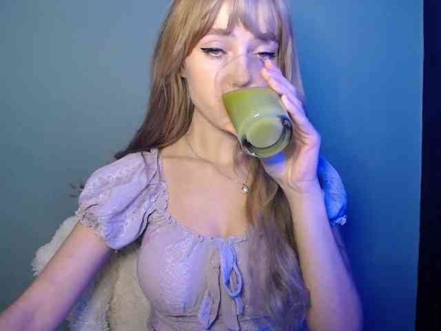 LuciaLovely webcam
