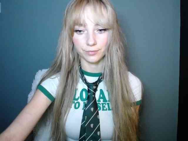 LuciaLovely webcam