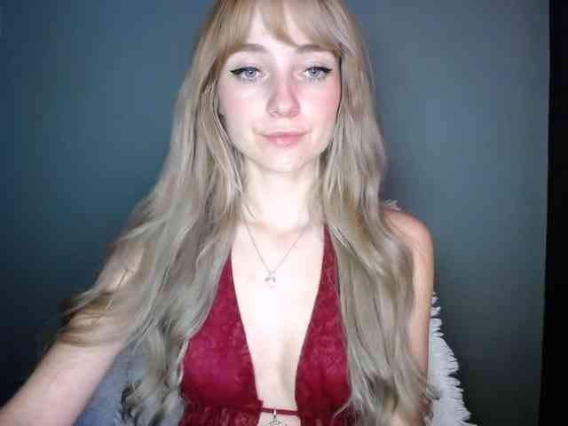 LuciaLovely webcam