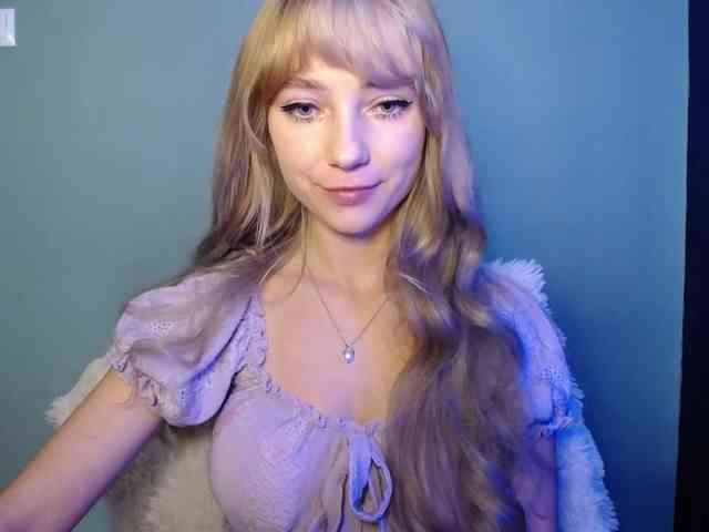 LuciaLovely webcam