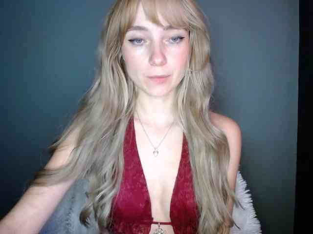 LuciaLovely webcam