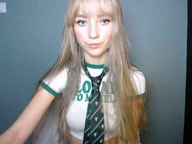 LuciaLovely webcam