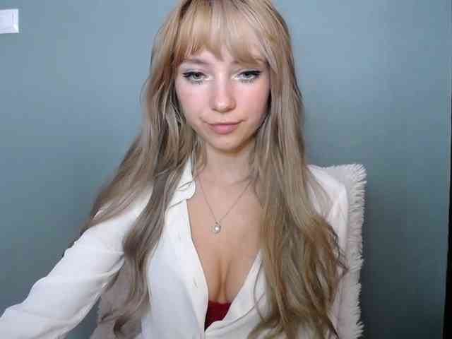 LuciaLovely webcam