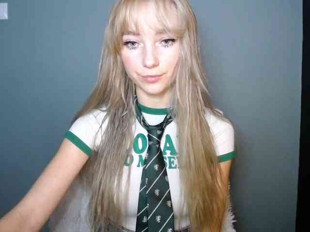LuciaLovely webcam